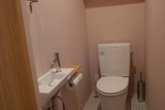 間取り変更で新しく作ったトイレ。